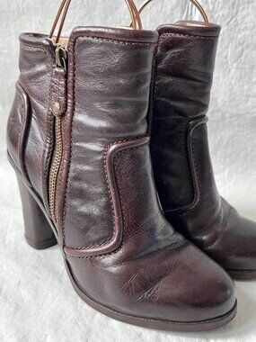 Frye boots Sylvia Piping Bootie womens 7.5 dark brown leather zip up high heel